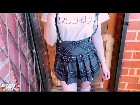 ❤️ Schoolgirl ດູດ dick ຂອງນາງເລິກແລະ fucks ແທນທີ່ຈະຫ້ອງຮຽນ. ເພດ ທີ່ lo.onlydesiporn.ru ❌
